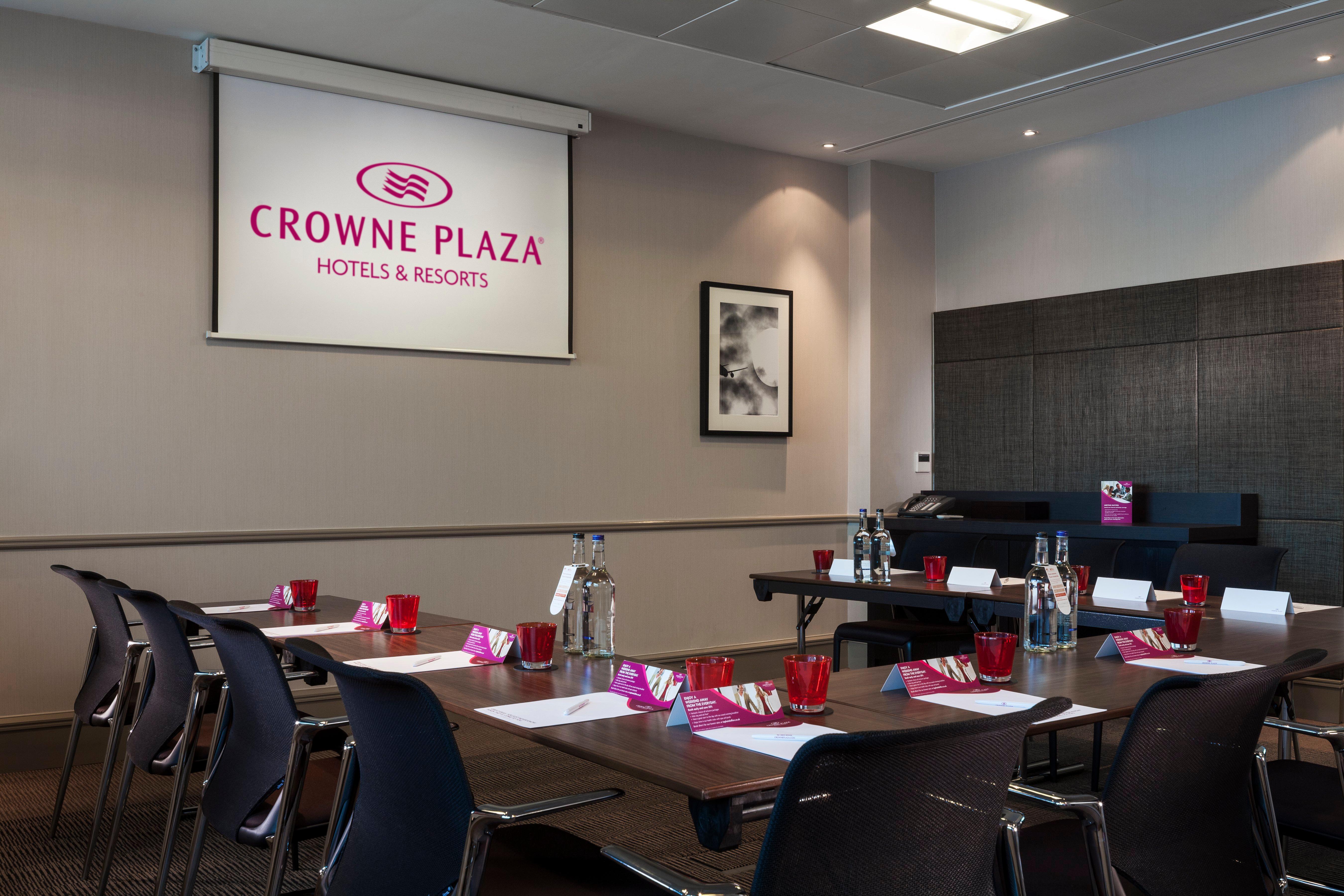 Crowne Plaza Birmingham Nec By Ihg Hotel Bickenhill Exterior foto